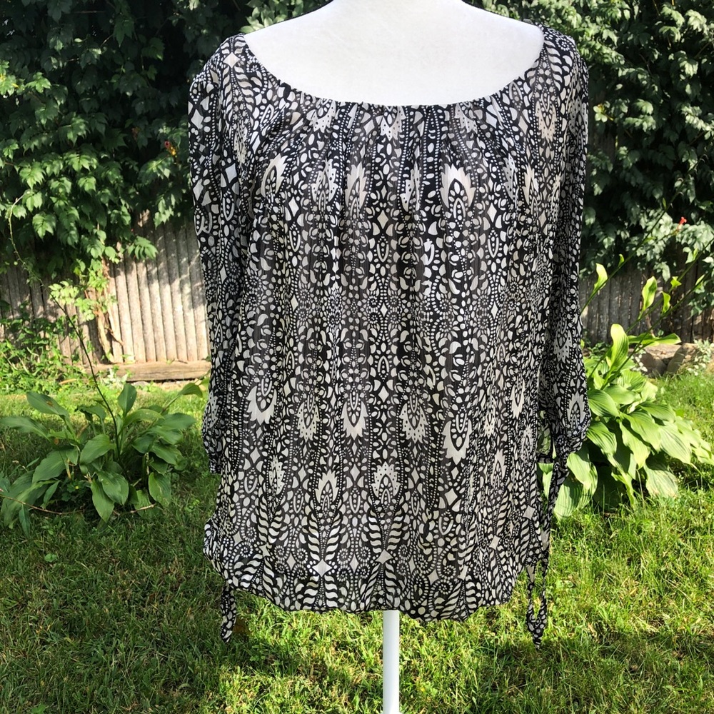 Sara Michelle Plus Size 1Xb Geometric Blouse